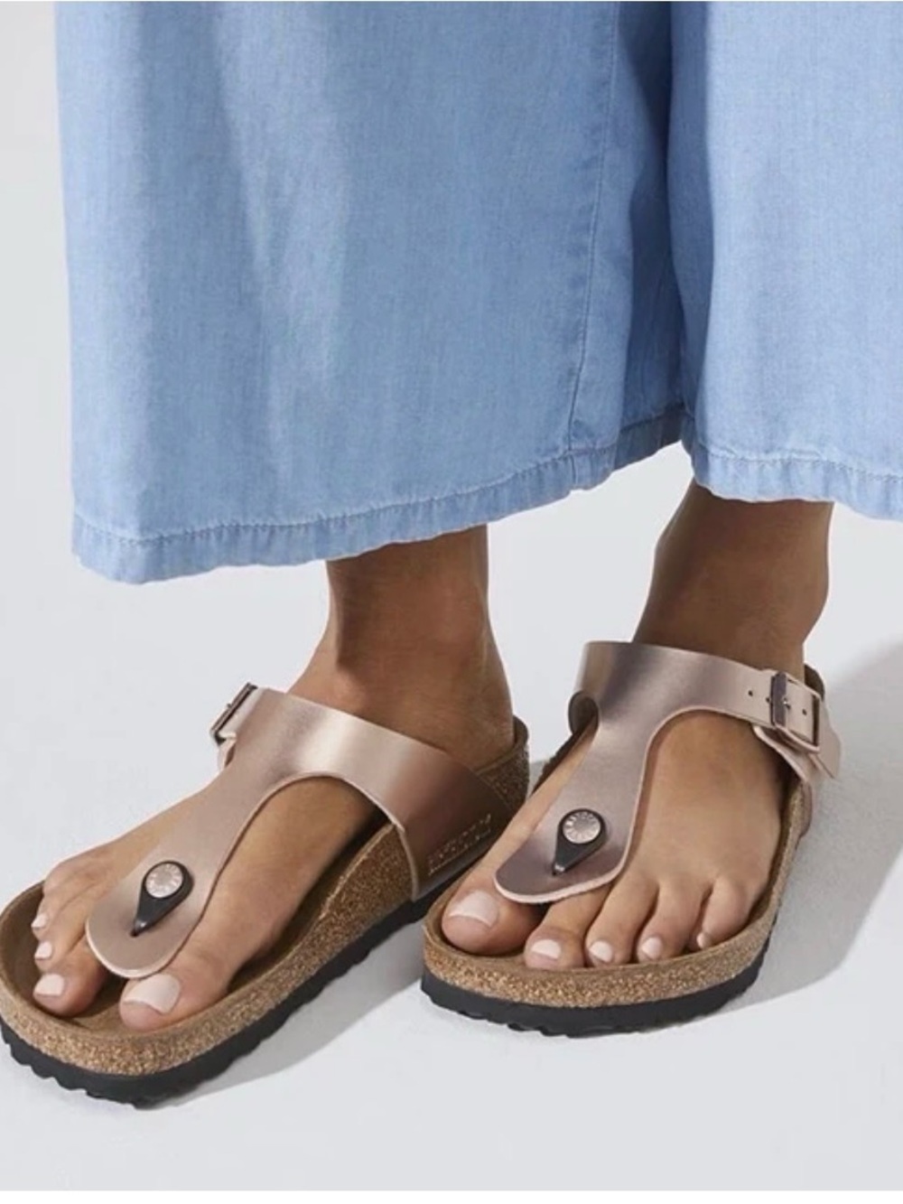 Birkenstock Metallic Rose Gold Gizeh Thong Sandals - Women WORN ONCE